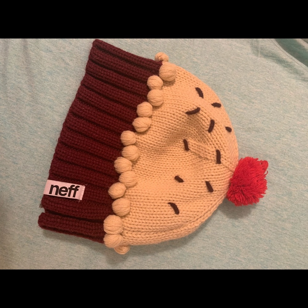 Neff Cupcake hat